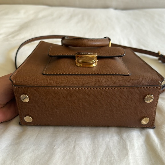 Michael Kors Leather Purse and Wallet - Picture 3 of 9